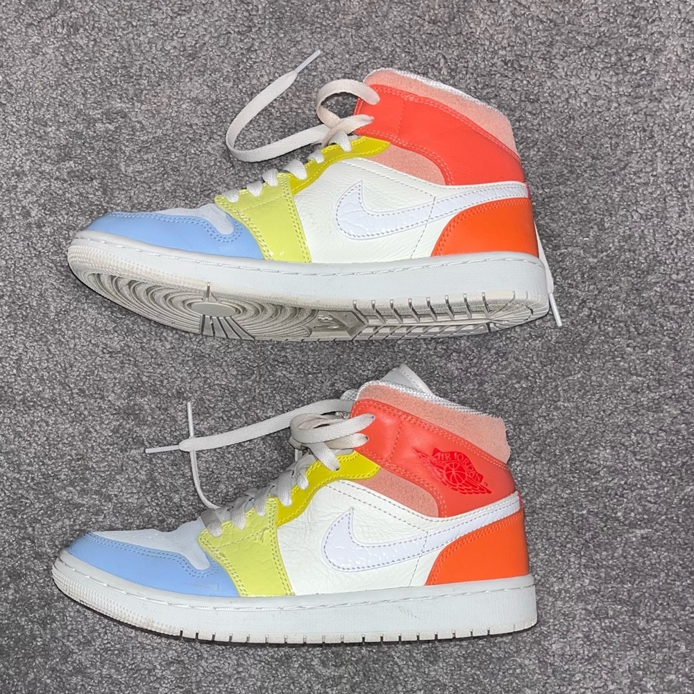 Women’s High Top Jordan’s